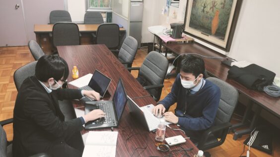 12月4日に実施されたベネッセ担当者との志望校検討会の様子